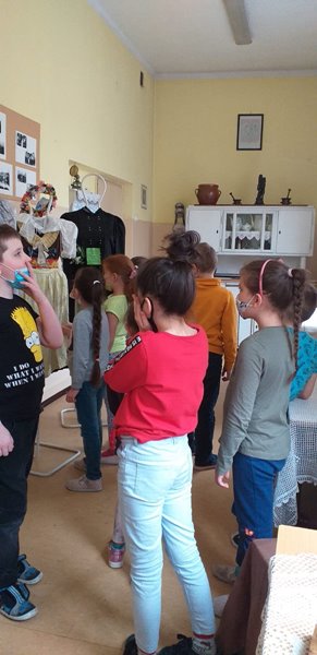 Klasa II a: Postacie powstań