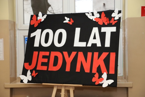 Zdjęcie z obchodów Jubileuszu 100-lecia Jedynki