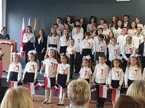 Zdjęcie z obchodów Jubileuszu 100-lecia Jedynki