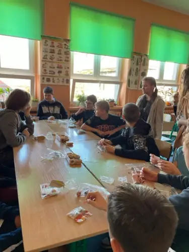 Zdjęcie ze świętowania Dnia Chłopaka