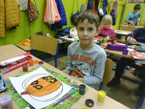 Zdjęcie uczniów ze świętowania