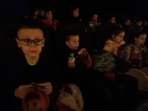 Zdjęcie z lekcji w kinie