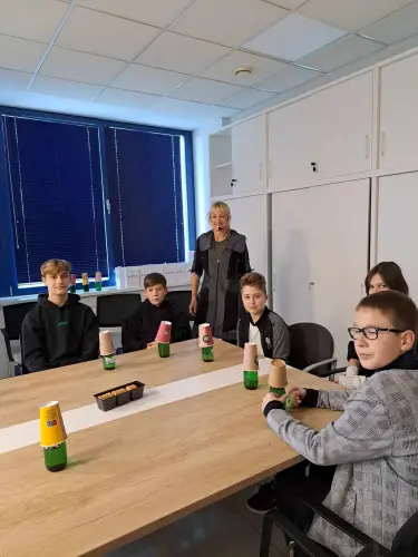 Zdjęcie wizyty uczniów w ramach projektu