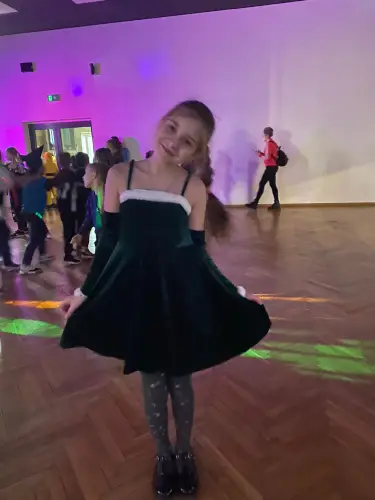 Zdjęcie dzieci na balu