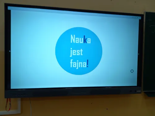 Zdjęcie z obchodów Dnia Nauki w Jedynce