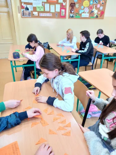 Zdjęcie ze szkolnych obchodów Święta Liczby Π 