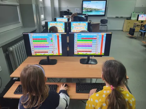 Zdjęcie z wizyty przedszkolaków w ramach Dni Otwartych